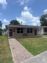 Building Photo - 2240 NE 172nd St