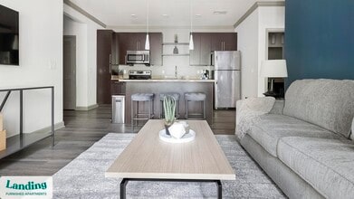 Building Photo - 11010 Northlake Landing Dr