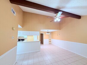 Building Photo - 6503 Columbia Oaks Ct