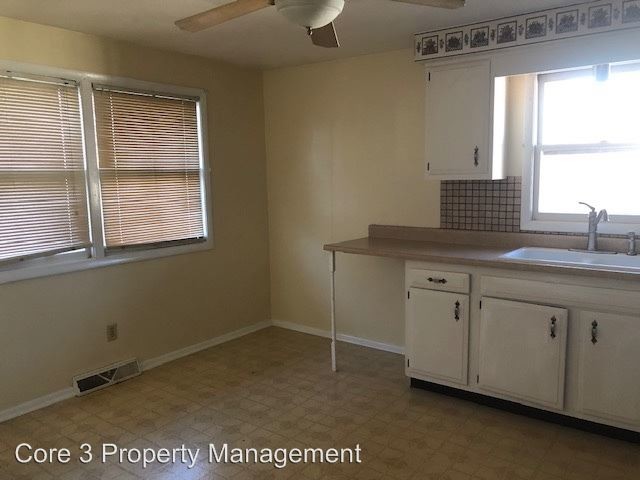 Building Photo - 2 br, 1 bath House - 610 E. Marietta St
