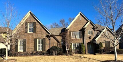 Building Photo - 10206 Oak Levee Dr