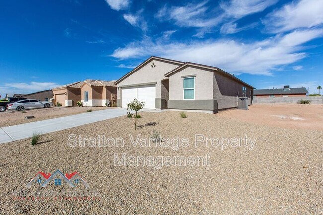 Building Photo - 15471 S Patagonia Rd