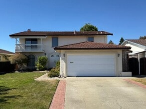 Building Photo - 1333 Tarpon St