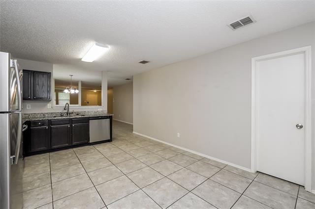 Building Photo - 3908 Foxhound Ln