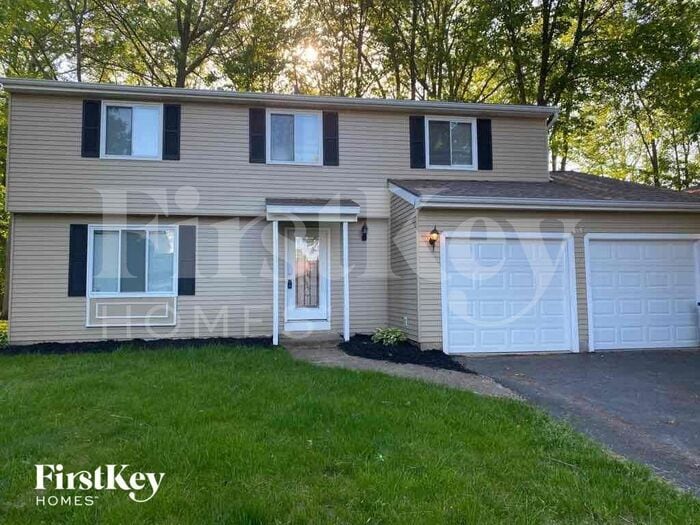 Primary Photo - 815 Mcdonell Dr
