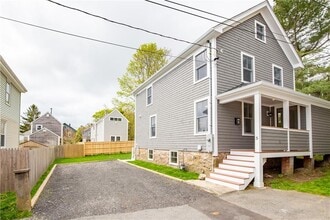 Building Photo - 5 Gillies Ct