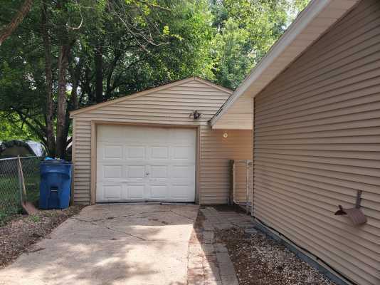 Foto del edificio - 2412 Cimarron Dr