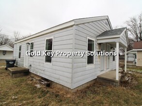 Building Photo - 4105 Main St