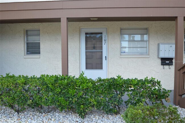 Building Photo - 5154 Turquoise Ln