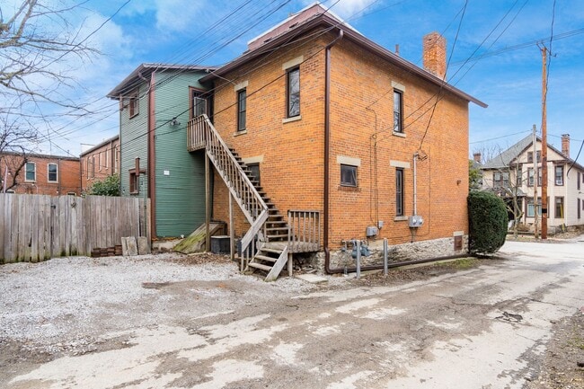 Building Photo - 1350 Dennison Ave