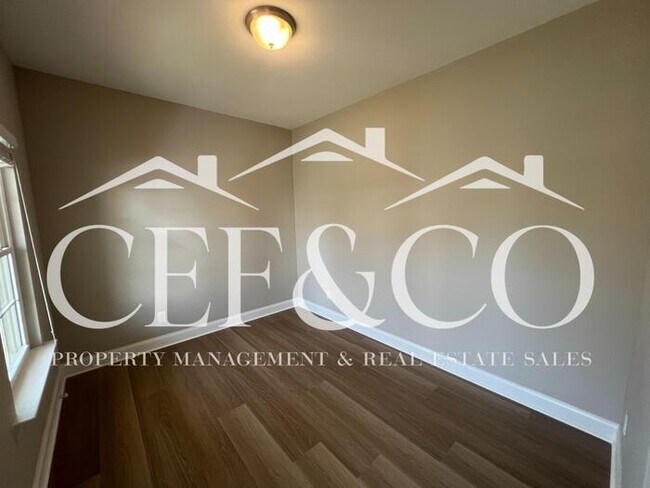 Foto del edificio - Spacious 3 bedroom 2.5 bedroom available in Moore!