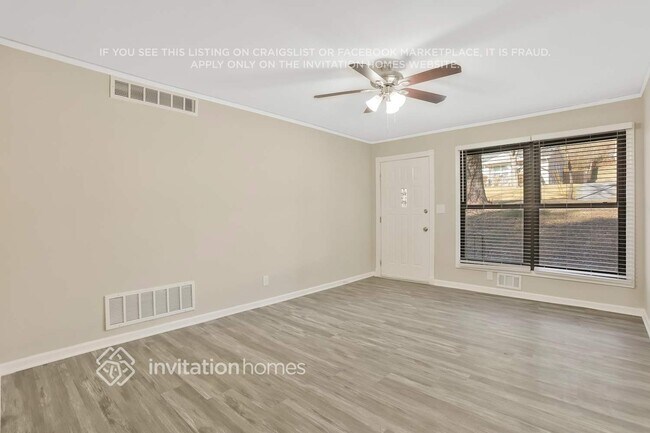 Building Photo - 2610 Harmony Way