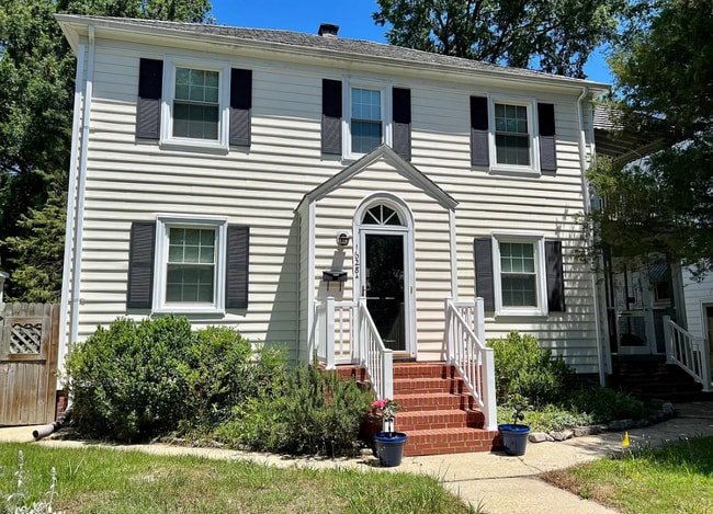 Building Photo - 1628 Nottoway Ave