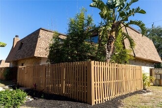 Building Photo - 1794 S Park Ave