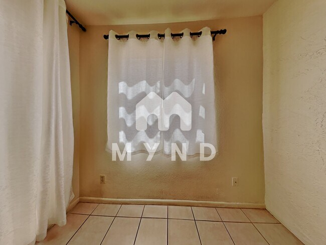 Foto del edificio - 5100 N Miller Rd Apt 23