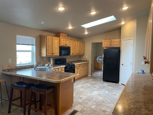 Building Photo - Great Home in Oakland!