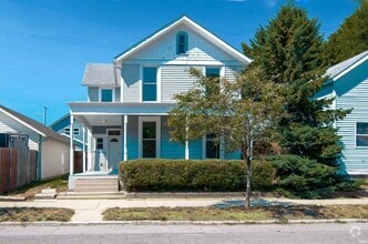 Building Photo - 612 Lavina St