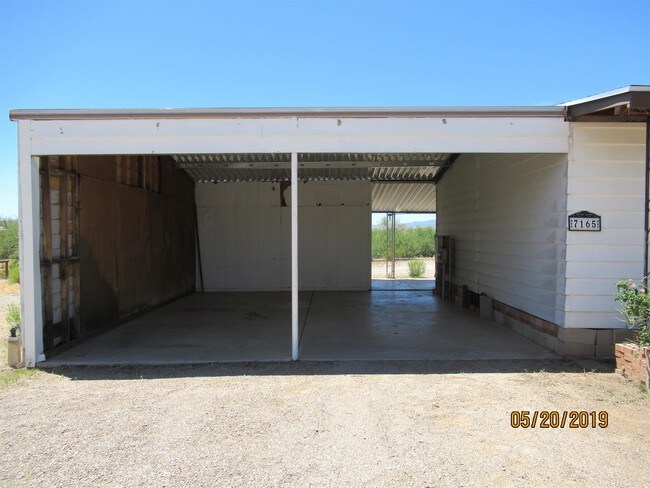Building Photo - 7165 W Bopp Rd