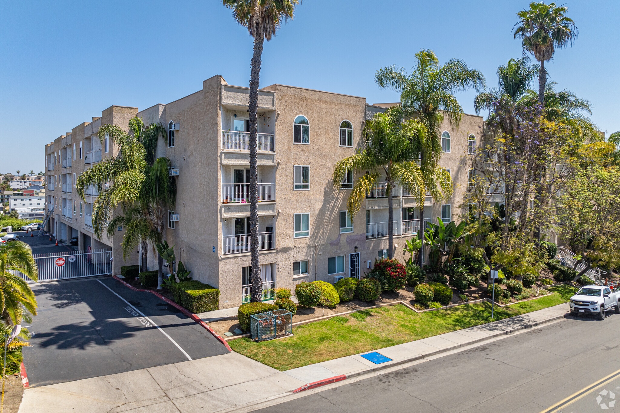 Parkridge Village Apartments