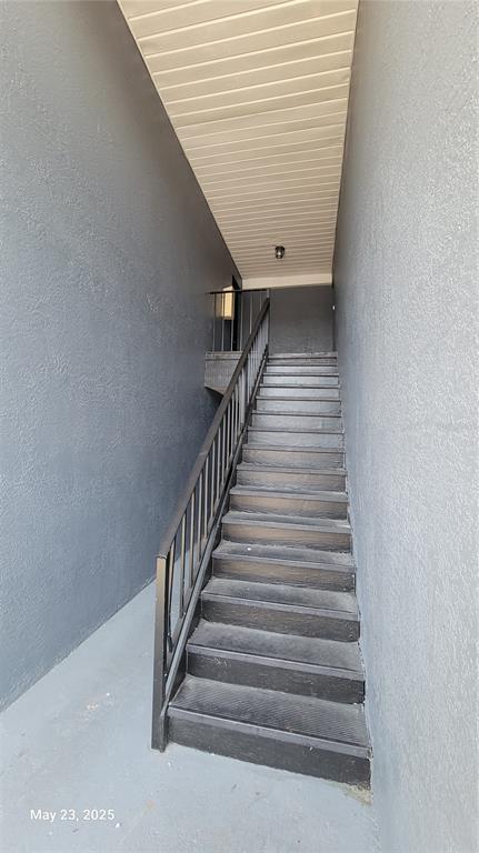 Building Photo - 4338 Pershing Pointe Pl