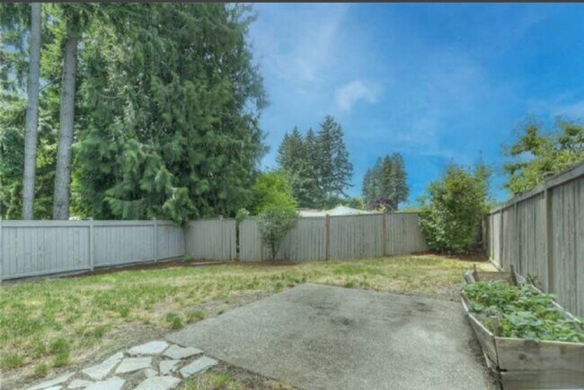 Foto del edificio - Available Now