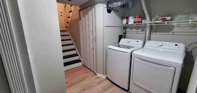 Foto del edificio - 7368 143rd St Ct W