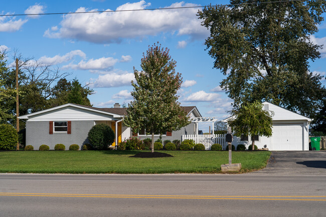 Building Photo - 2507 S 650 E