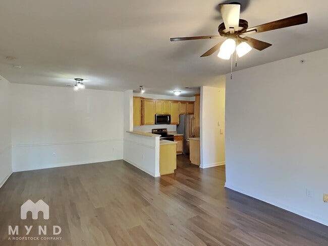 Building Photo - 11251 Hyde Pointe Ct