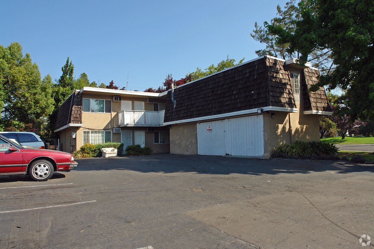 6191 Gettysburg Pl, Stockton, CA 95207 Apartments - Stockton, CA