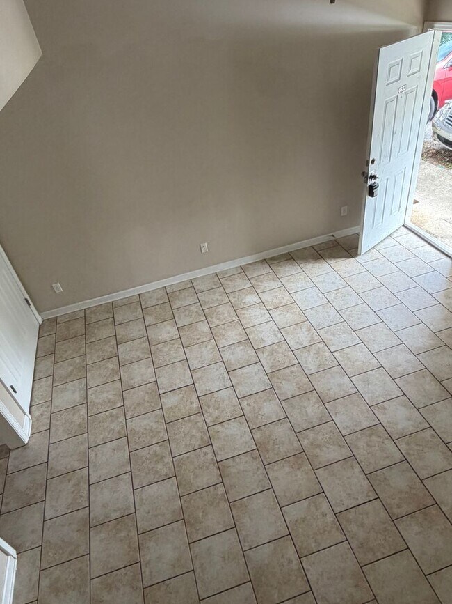Photo - 4683-4689 Cary Lane Apartment