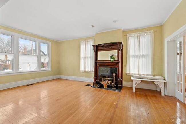 Foto del edificio - 3315 Morrison Ave