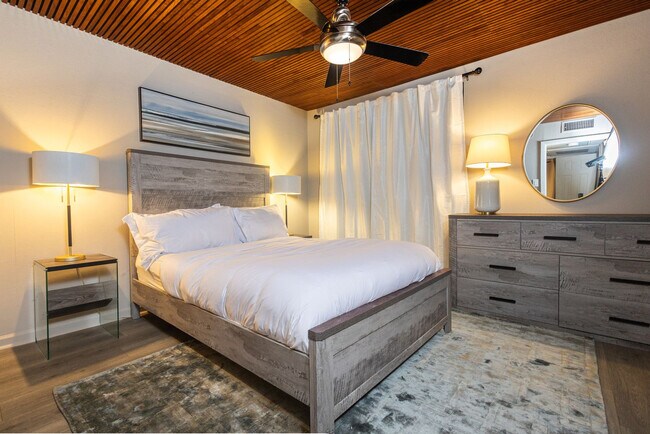 Foto del edificio - 6011 Gaston Ave