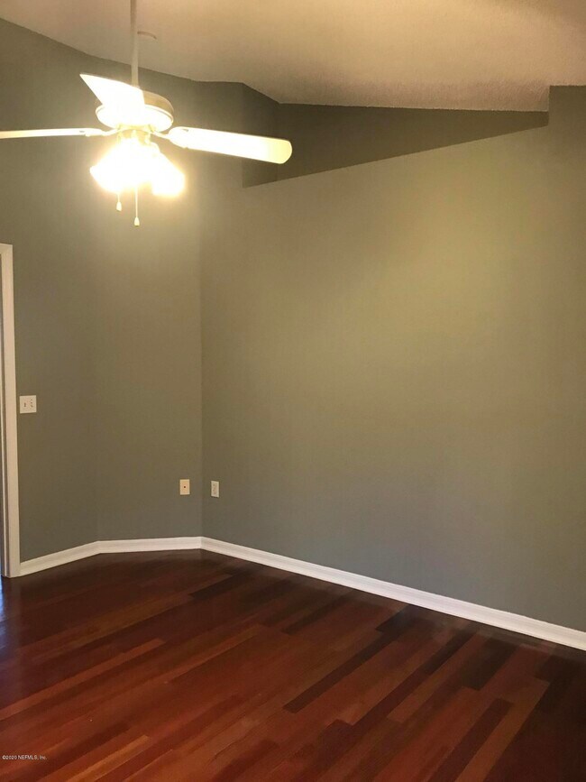 Foto del edificio - 1548 Slash Pine Ct