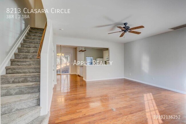 Foto del edificio - 8213 Clasara Cir