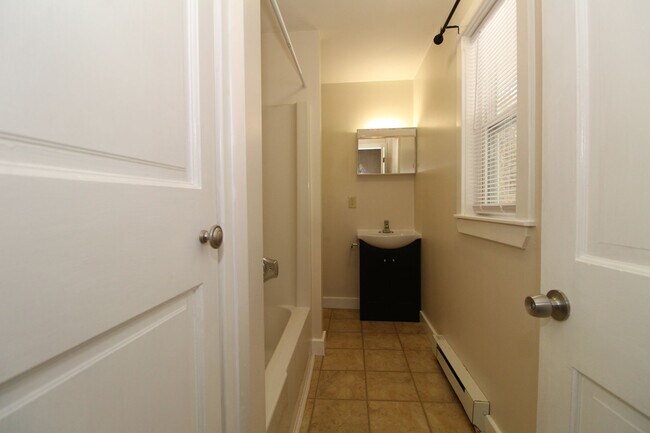 Foto del edificio - 820 Gray Rd