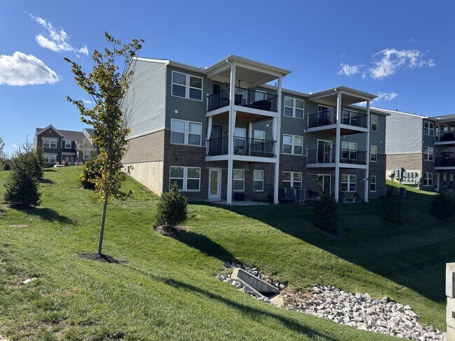 Building Photo - 2506 Crosshill Dr