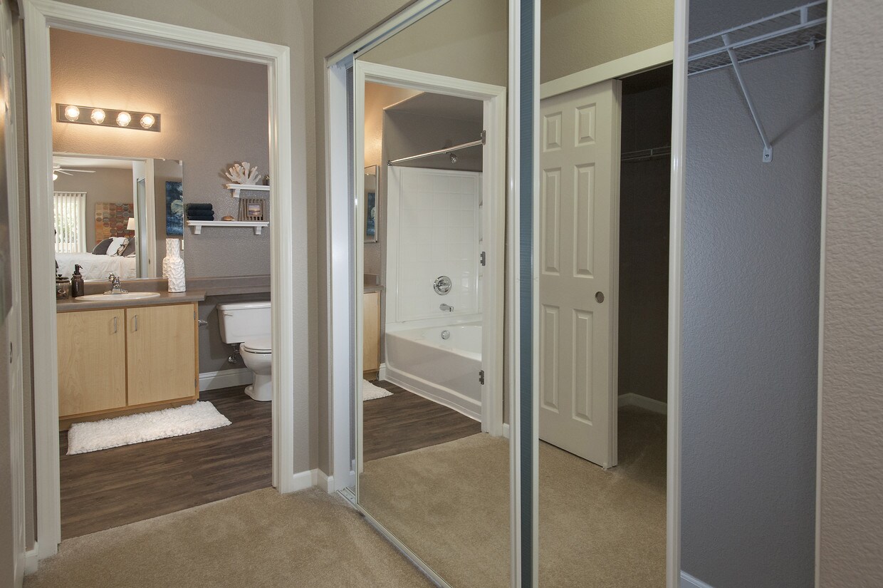 Stonelake Apartments Homes Apartments Elk Grove, CA