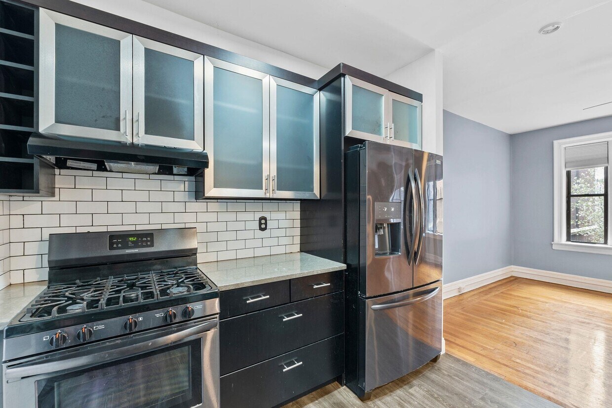 Primary Photo - 275 Harrison Ave