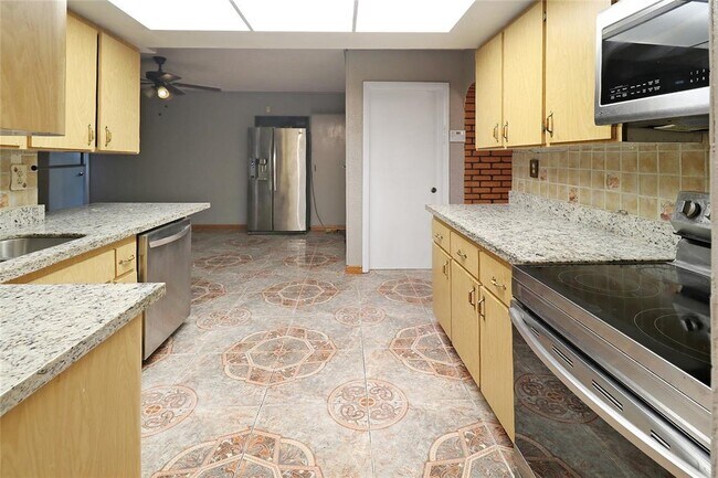 Foto del edificio - 3241 NW 40th St