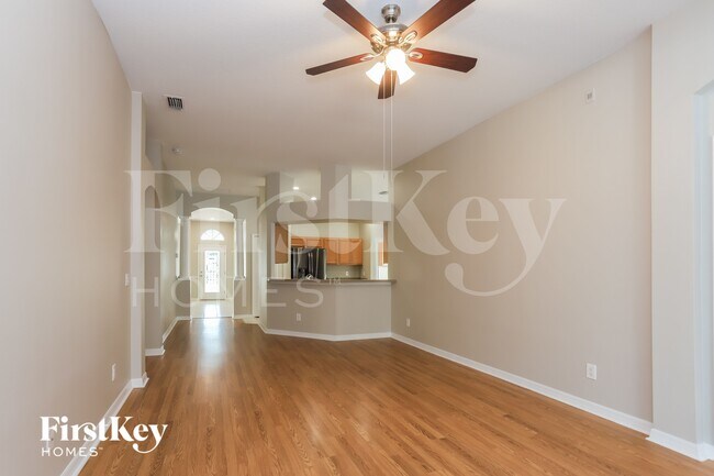 Foto del edificio - 9836 Laurel Ledge Dr