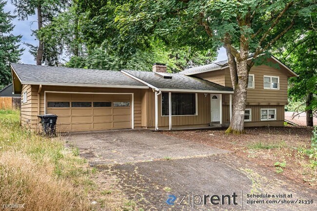 Foto del edificio - 5 br, 3 bath House - 16940 Tracy Ave, Lake...