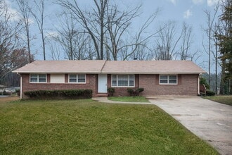 Building Photo - 7163 Bluebird Ln