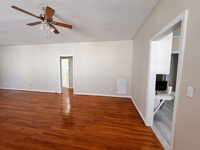 Foto del edificio - Beautiful 3-Bedroom, 3-Bath Home w/Study in Charleston, SC