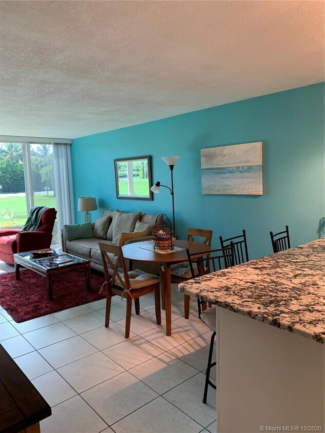 Primary Photo - 2400 S Ocean Dr