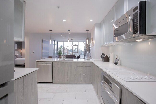 Kitchen - 1441 9th Ave