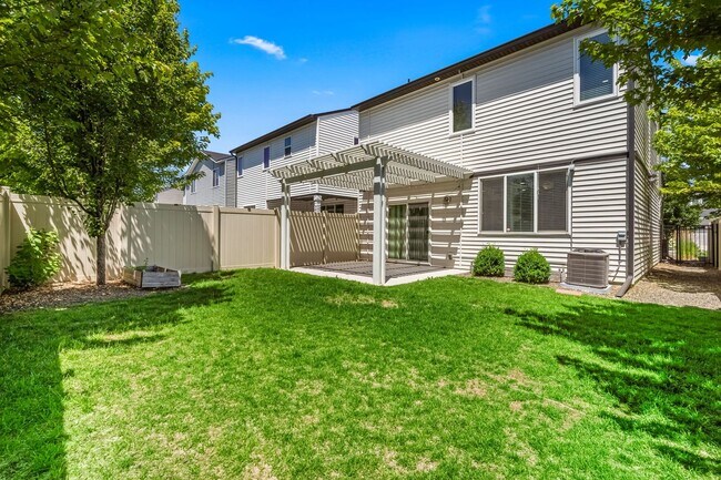 Foto del edificio - Ideal 4bd/2.5ba Blackrock Home - Great commute location!