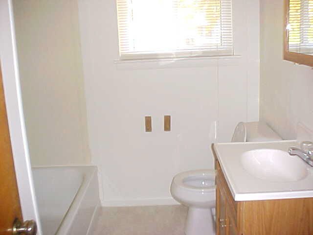 Building Photo - 4508 Quincy Dr