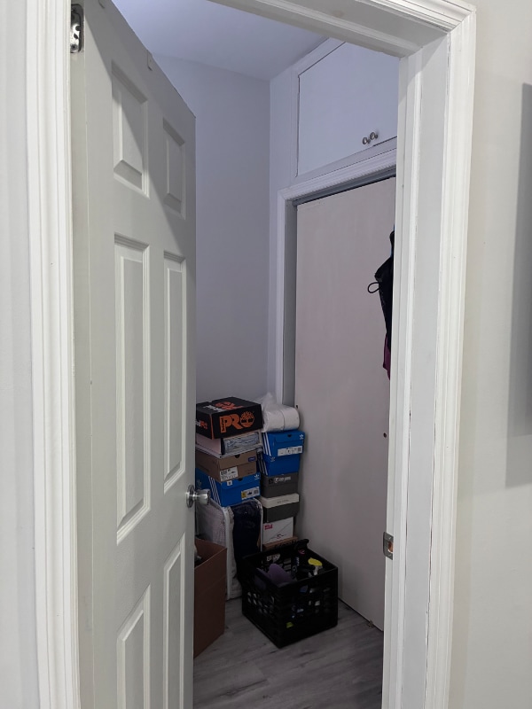 Building Photo - 49 Dukes St