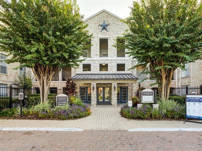 Foto del edificio - 7315 Brompton Rd