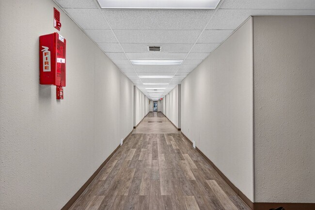 Building Photo - 4119 Medical Dr
